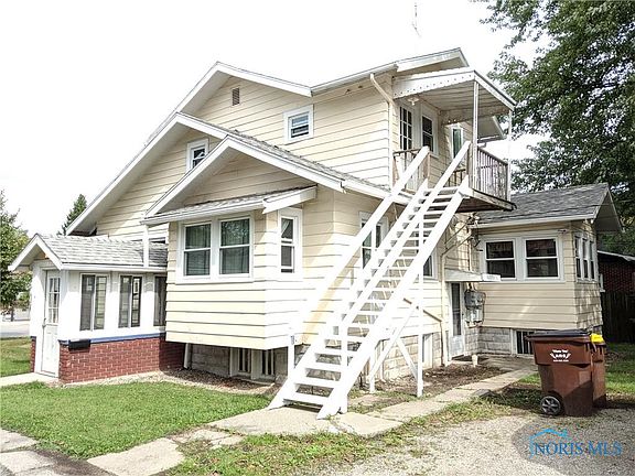 3rd image of 112 W Main St