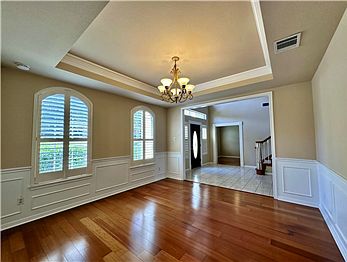3rd image of 8039 Bottlebrush Dr