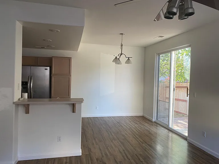 2151 Soldier Pass Ct — Photo 5