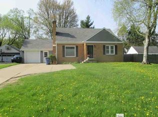 1438 Lancashire Dr SE, Grand Rapids, MI 49508