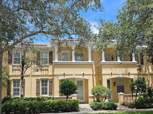 1935 W Frederick Small Road, Jupiter, FL 33458