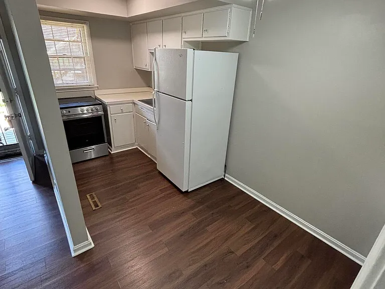 2707 Riedling Dr #B1 — Photo 4