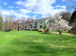 5 Holly Pl, Wilton, CT 06897