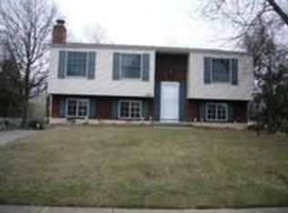 365 Clover Ct, Glen Burnie, MD 21060