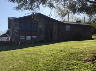 218 Woolsey Rd, Harriman, TN 37748