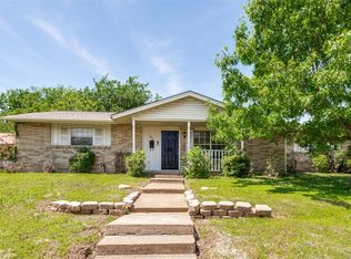 2401 Timberlake Dr, Irving, TX 75062