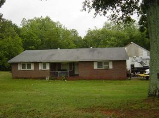 105 Bobo Rd, Wellford, SC 29385