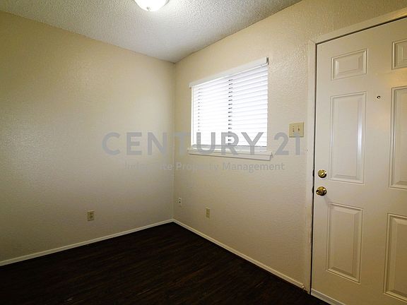 5th image of 1116 Hanover St APT A