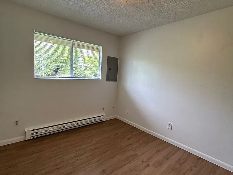4658 Ocean Beach Hwy — Photo 8