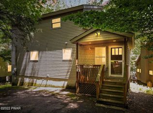566 Lakeview Dr W, Lake Ariel, PA 18436