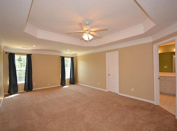 5th image of 4884 Orchard Hill Dr