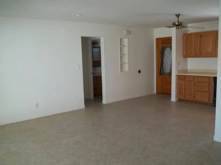 2176 Farwell St — Photo 6