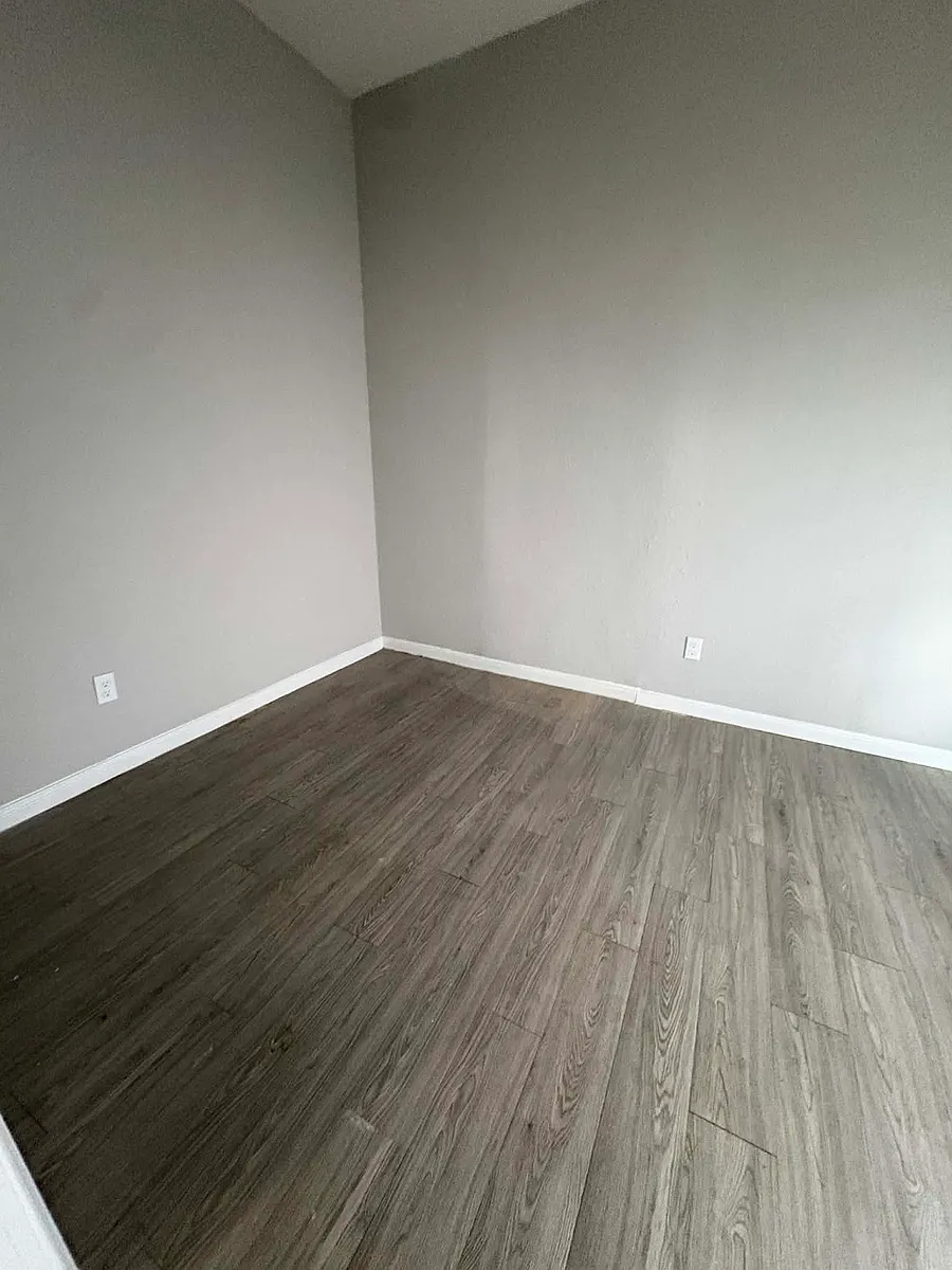 Building Photo - 1412 Sydnor St #5