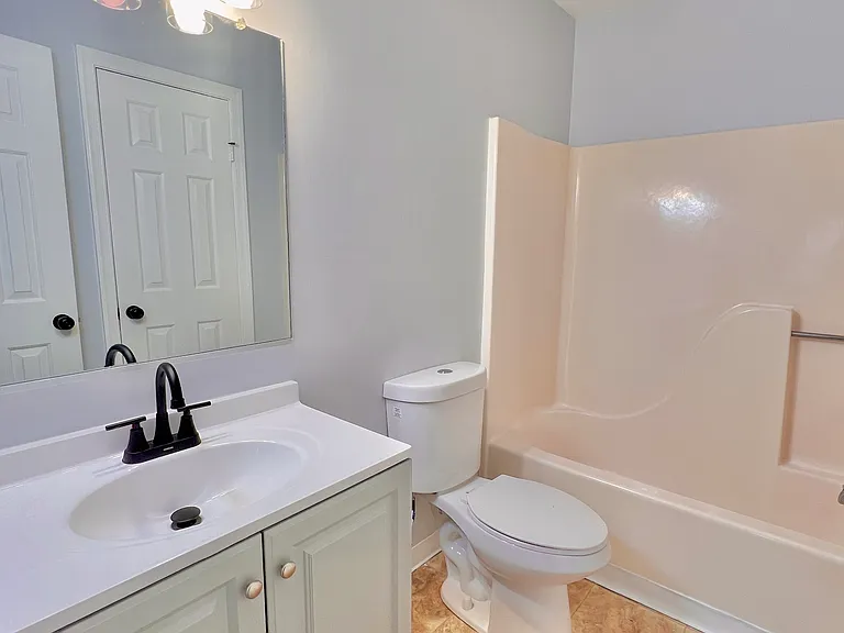 3331 Golden Oaks Ln — Photo 21