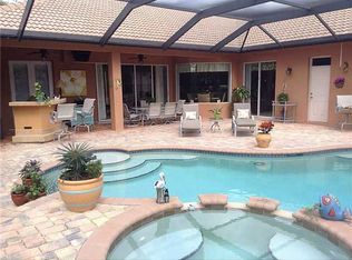 2556 SW Holly Dale Way, Palm City, FL 34990