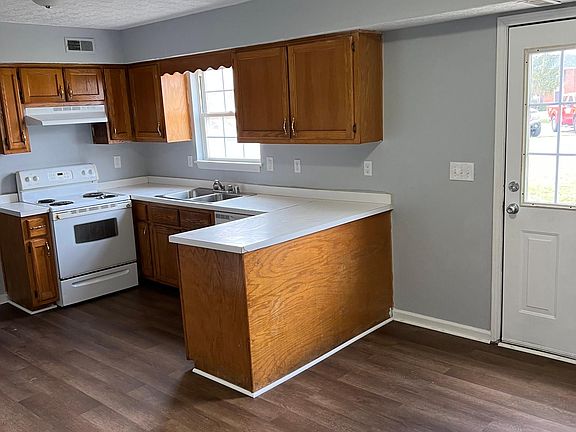 2nd image of 308 McDougal Ave #7