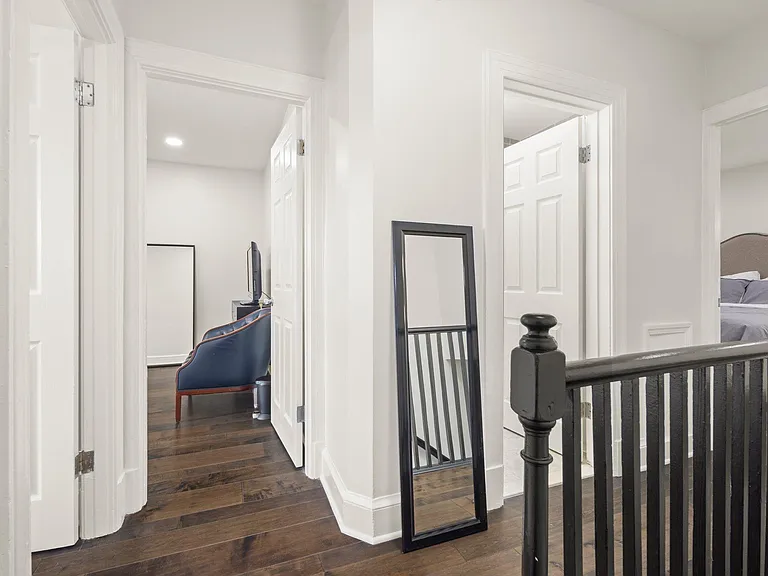 520 Jefferson St NW — Photo 32