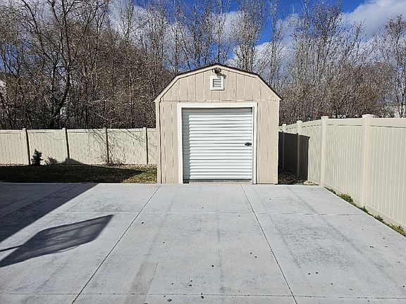 4th image of 2755 S Mossy Forest Ave