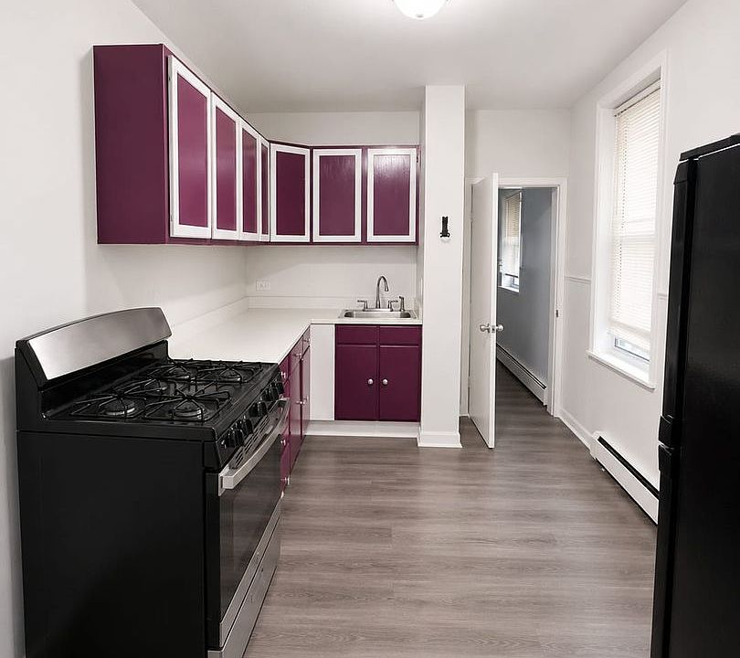 1st image of 2113 Wakeling St