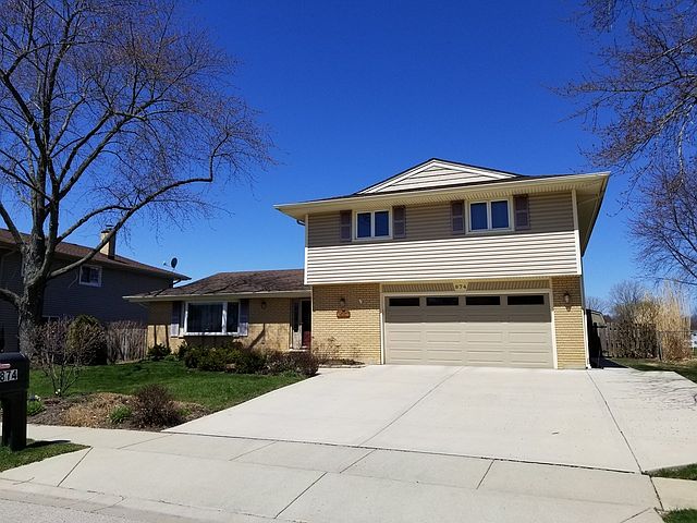 1st image of 874 Pinehurst Ln