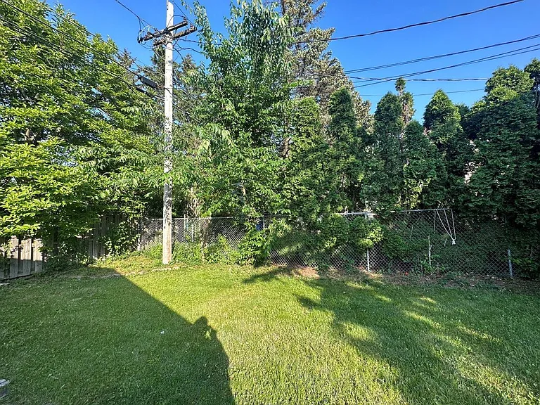 1267 N Northwest Hwy #R — Photo 14