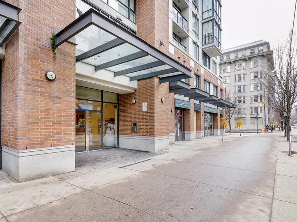 1082 Seymour St #1708, Vancouver, BC V6B 1X9