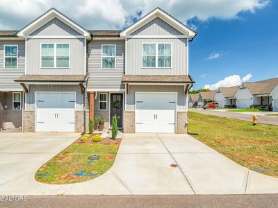 385 Harper Village Way, Lenoir City, TN, 37771