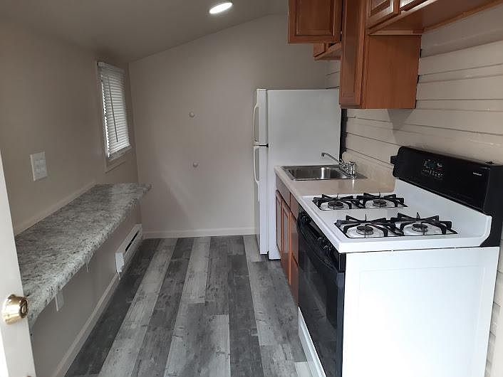 Kitchen as you walk in