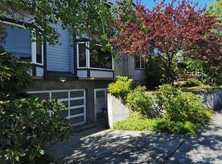 4811 Phinney Ave N APT 102, Seattle, WA 98103