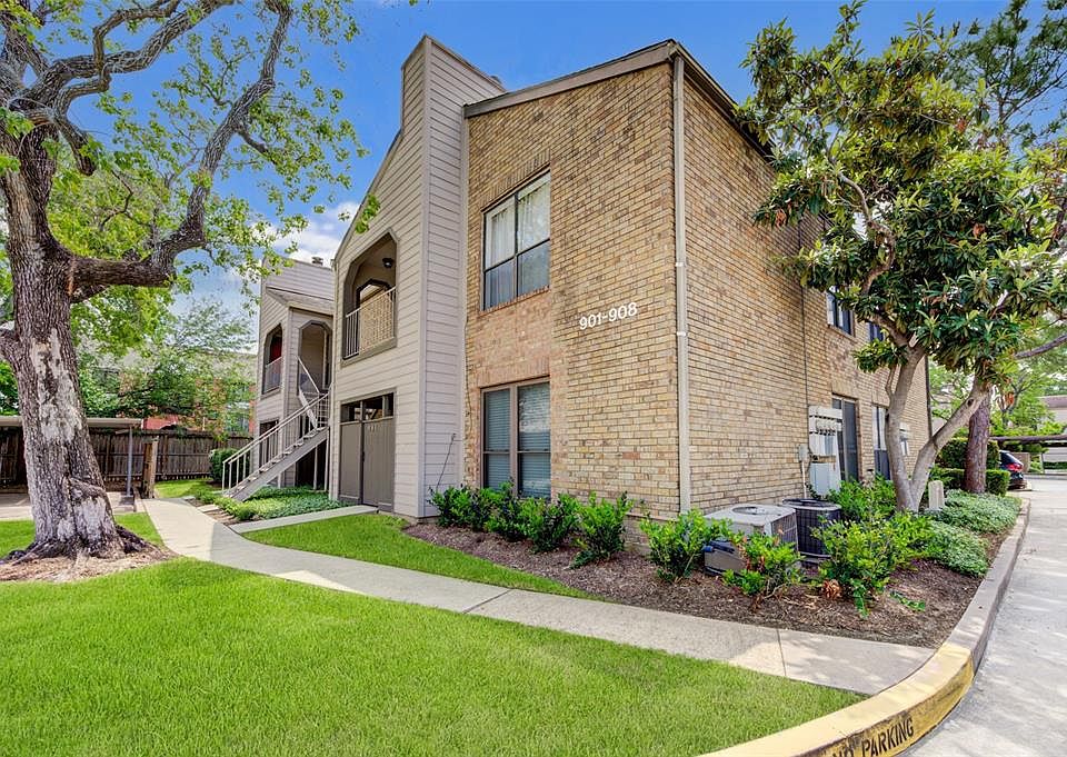 1st image of 2025 Augusta Dr APT 216