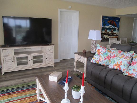 Living Area - Sofa & 65" TV