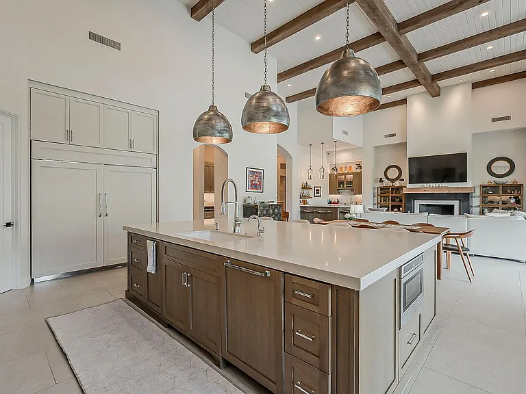 12016 N Sunset Vista Dr — Photo 24