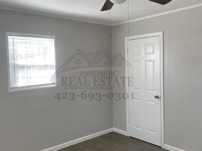 925 Lowery St NE — Photo 6
