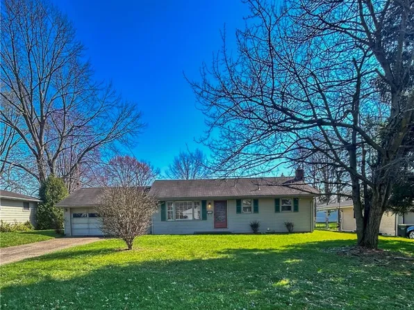 1555 Country Club Ave, Poland, OH 44514