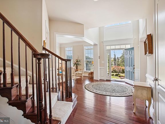 5th image of 9688 Alexandra Nicole Dr