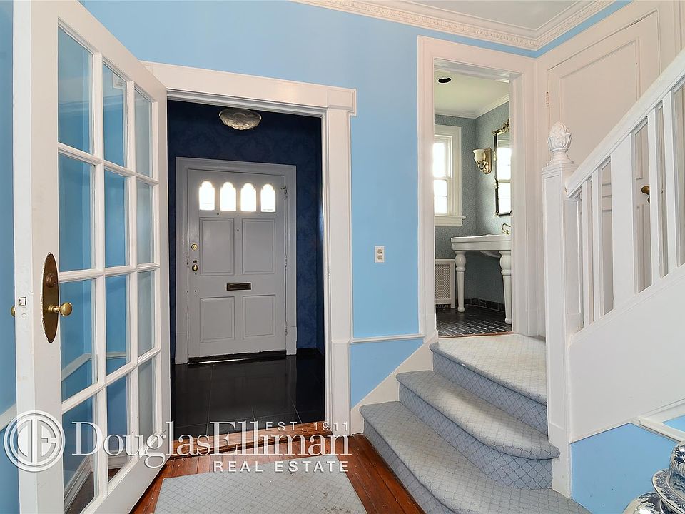 1st image of 86 Burton Ave