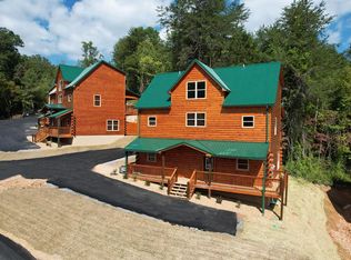 2922 Fiddlers Creek Way, Pigeon Forge, TN 37863