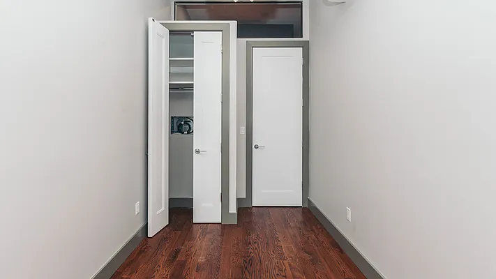 Rented by Nooklyn NYC LLC | media 82