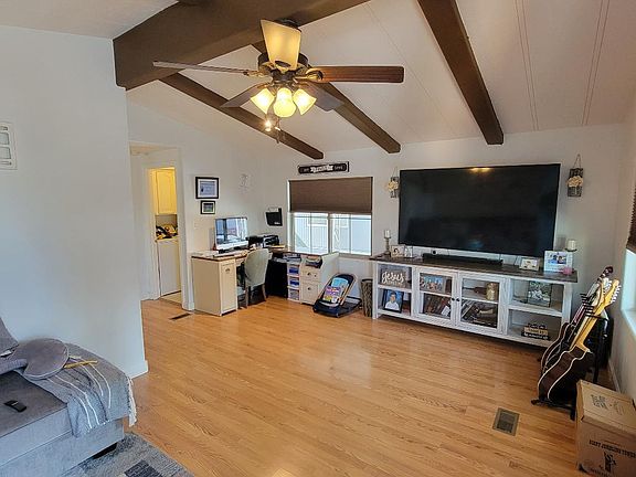 3rd image of 299-510 Saddlebrook Dr #299