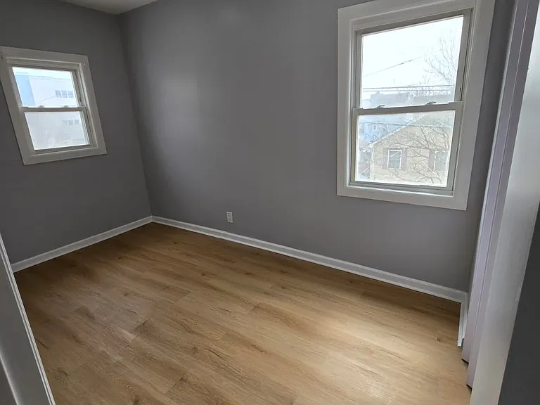 297 Van Houten St #3F — Photo 4