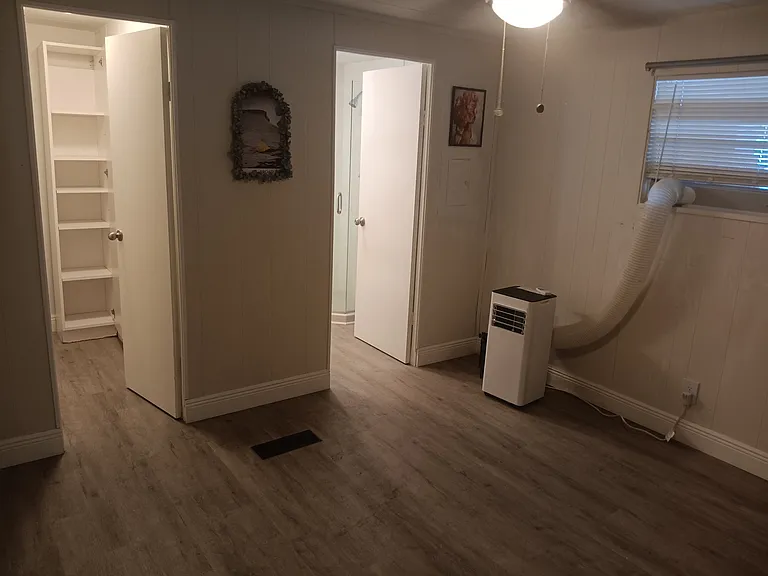 5610 E Marina Dr — Photo 4