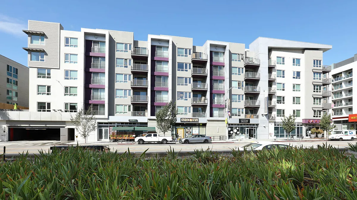 Exterior - Sakura Crossing