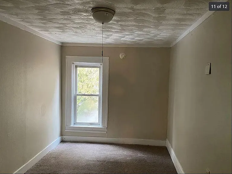 17 Cottage Ave — Photo 9