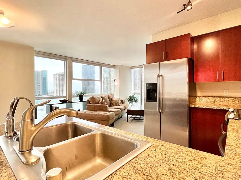 909 Kapiolani Blvd #1601 — Photo 4