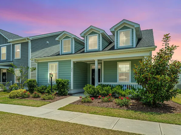 102 Angelica Ave, Summerville, SC 29483