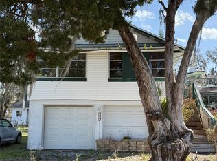 7828 Davis St, Port Richey, FL 34668