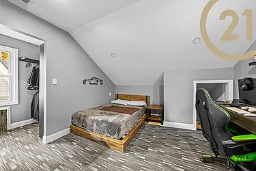 Sold by Century 21 Melanie Kishk Realty