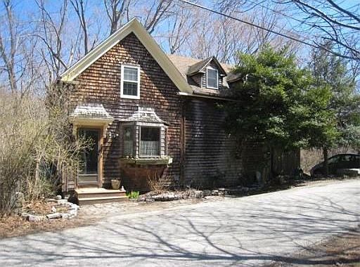 1st image of 14 Woodbury St