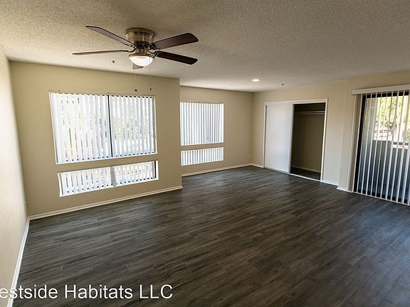 4th image of 700 S Berendo St #11294442