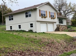 4 Table Rock Hts, Kimberling City, MO 65686